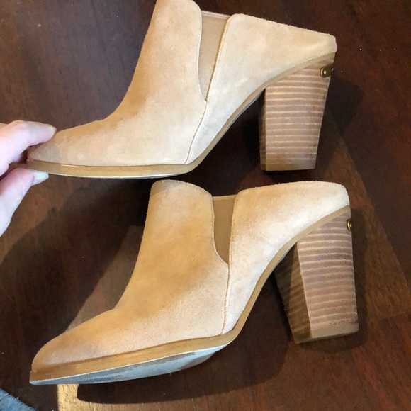 Michael Kors leather booties - Picture 3 of 4